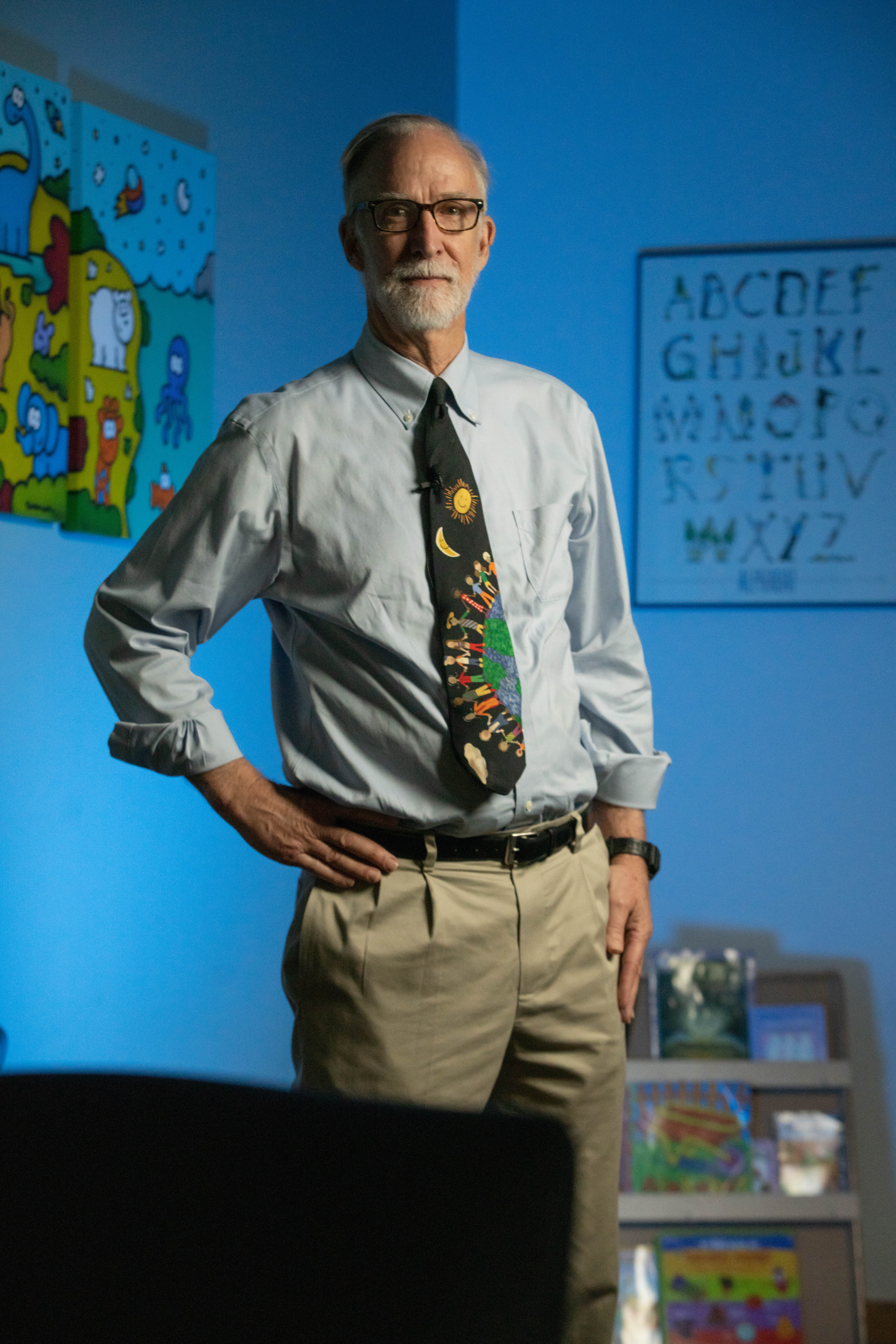 Dr. William E. Pelham